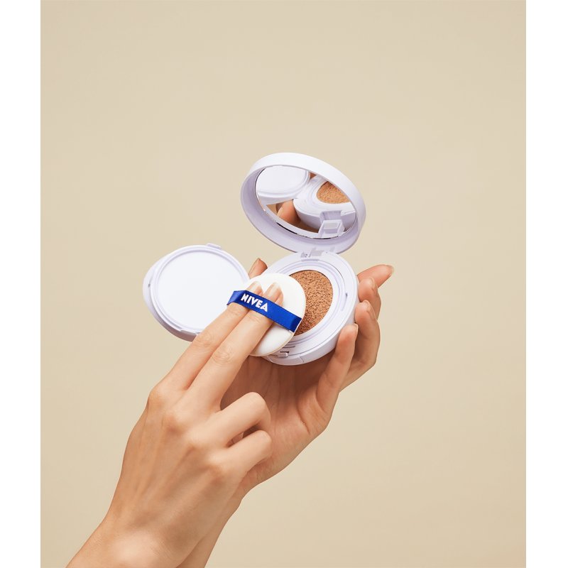 Nivea 3-in-1 Anti-Age Care Cushion for Natural Tinting and Moisture for Light Skin