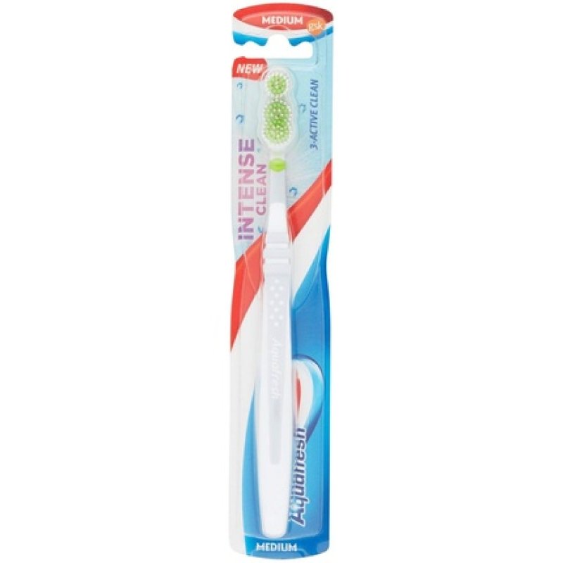 Aquafresh Intensive Clean Medium Toothbrush