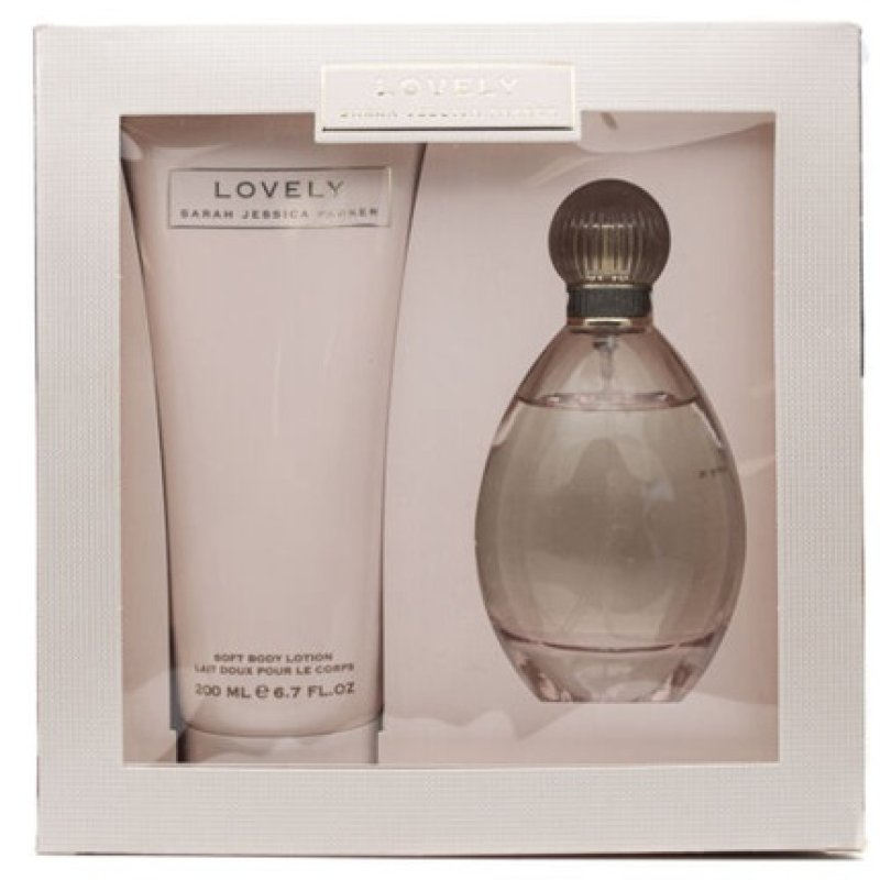 Sarah Jessica Parker Lovely Eau De Parfum Spray And Soft Body Lotion Set
