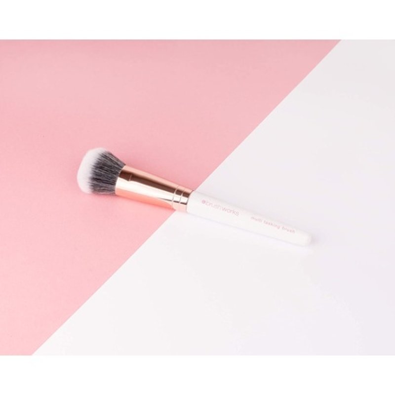 Brushworks Multi Tasking Brush White & Gold Brush 100g