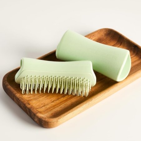 Tangle Teezer Pet Teezer Puppy Grooming Brush - Gentle Dog Grooming Brush