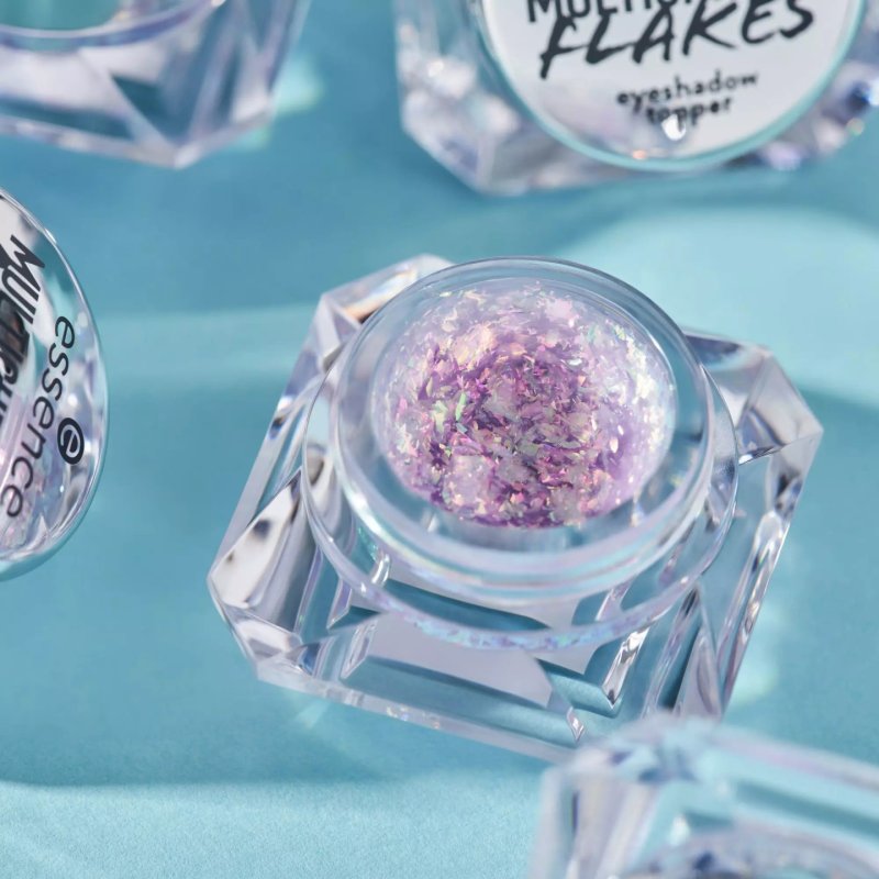 Essence MULTICHROME FLAKES eyeshadow topper ombre à paupière 2 g 02 Cosmic feelings Colle pailletée