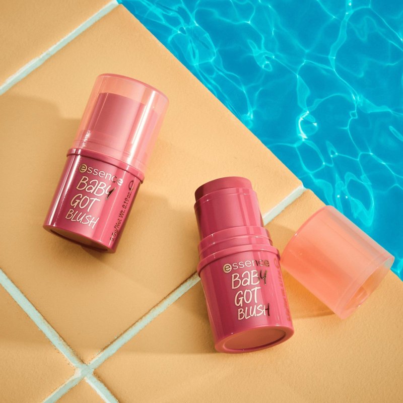 Essence Baby got blush fard 5,5 g 40 sweets & roses Crème