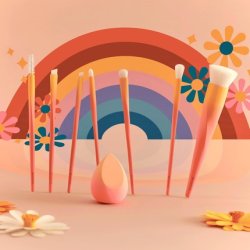 Essence Brush It Like It's Art Pencil Brush Eyeshadow Brush No. 01 White