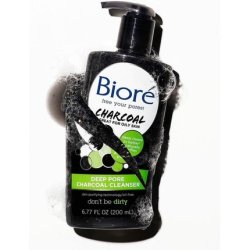 Biore Cleanser With Charcoal - 200 Ml