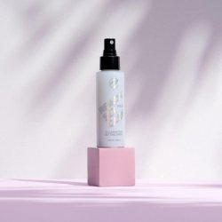 W7 Ready Set Glow Makeup Setting Spray Shimmer Finish Long-Lasting Ultra-Fine Formula Holo