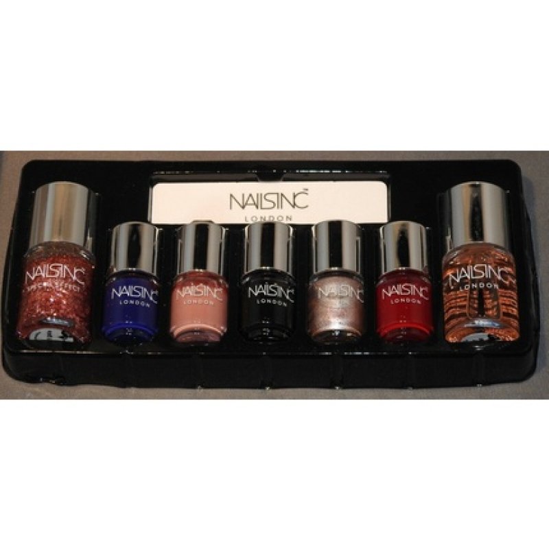 Beautiful Nail Polish Set Including Seven Polishes and Bag - Brand New