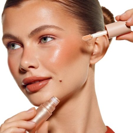 Liquid Highlighter Champagne Tint Lightweight Gel-Cream