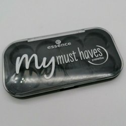 Essence My Must Haves Palette of 8 Favorite Colors