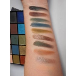 Technic Eyeshadow Palette Spirit Guide