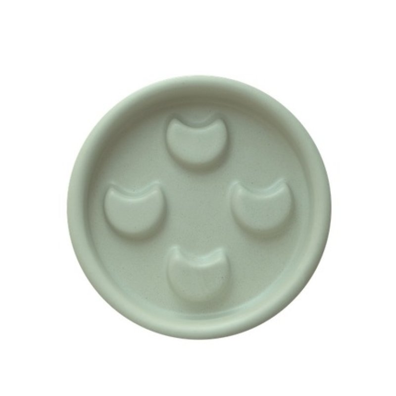 Mohani Lunula Ceramic Soap Dish In Sage