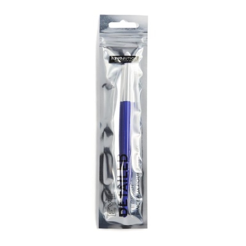 Makeup Revolution Brush Queen Detailed Eye Brush Blue
