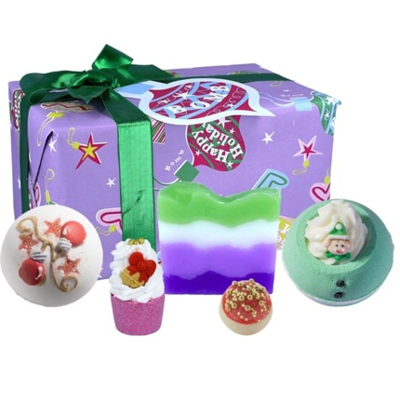 Bomb Cosmetics Incredibauble Festive Christmas Handmade Wrapped Bath & Body Set