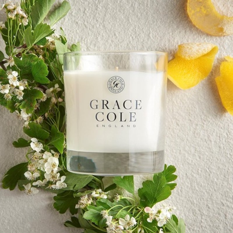 Grace Cole Nectarine Blossom & Grapefruit Candle Luxurious Scent 200g