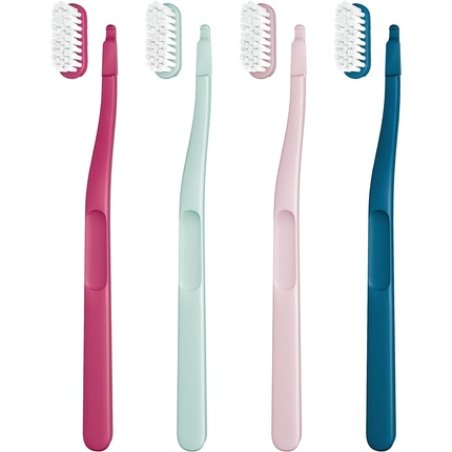 Jordan Change Green Clean Eco-Friendly Toothbrush with Recycled Plastic Bio-Bristles and Replaceable Heads Medium 1