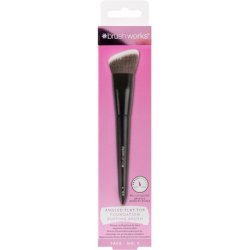 Brushworks No. 9 Angled Flat Top Foundation Buffing Brush