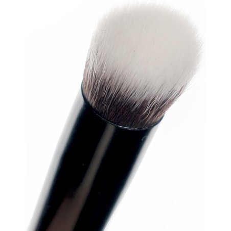 Brushworks No. 8 Precise Angled Concealer Buffing Brush