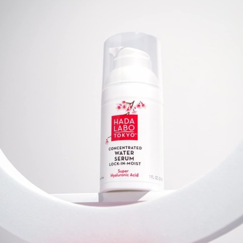 Hada Labo Tokyo White Concentrated Water Serum Lock-in-Moist 30ml Hyaluronic Face Serum High Dose