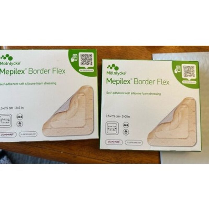 Molnlycke Mepilex 3" x 3" Self-Adhesive Soft Silicone Foam Dressing