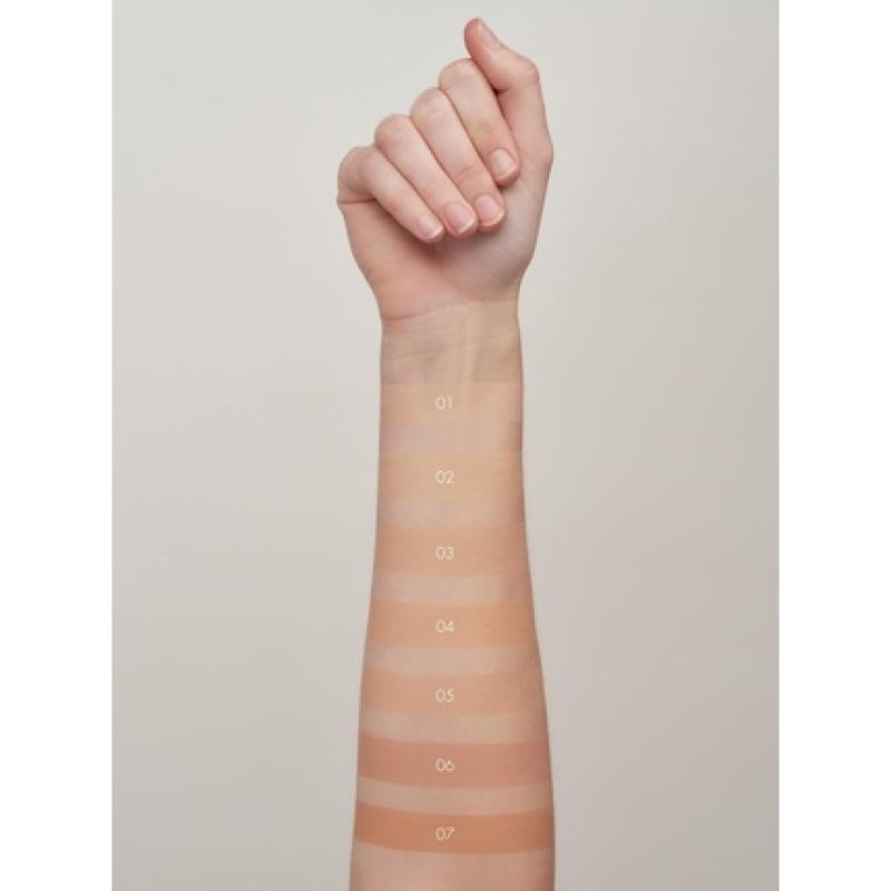 Sweed Glass Skin Foundation Long-Lasting Fluid Formula Hydrate