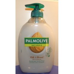 Palmolive Naturals Milk and Almond Liquid Soap 500ml