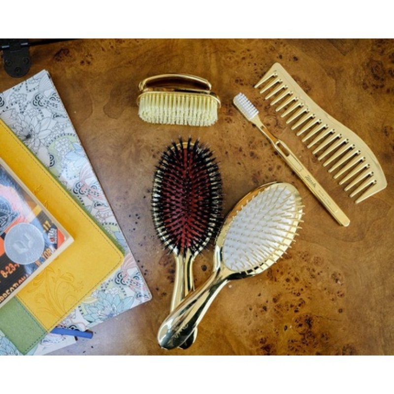 Jäneke Hairbrush Chrome-plated Body Chrome-plated Bristles Black Rubber 84g