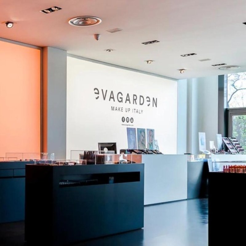 Eva Garden Lip Pencil Superlast 781 Cold Kiss