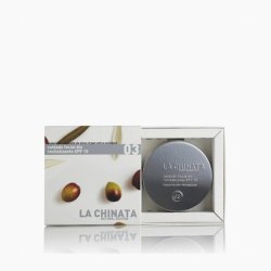 Revitalizing Facial Care SPF 15