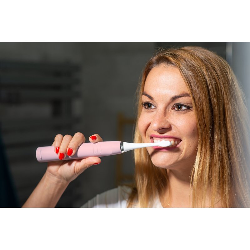 CONCEPT Sonic Electric Toothbrush with Travel Case 2 Brush Heads Daily Clean Sensitive Pink
