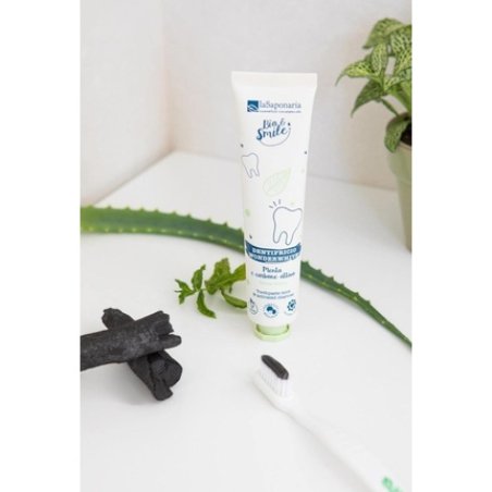 La Saponaria Mint and Activated Charcoal Bio Toothpaste 75ml