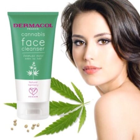 Dermacol Detoxifying Soothing Face Cleanser with Hemp and Panthenol Gentle Makeup Remover