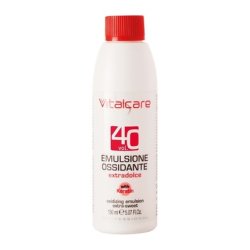 Vitalcare Professional Emulsifying Oxidizer Extra Sweet 40 Volume 150 Milliliters