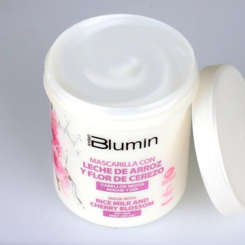 Blumin Rice Milk and Cherry Blossom Hair Mask 700ml
