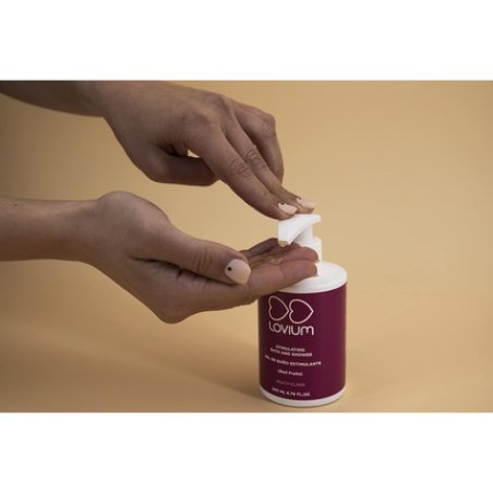Stimulating Shower Gel Red Berry Aroma 200ml Lovium