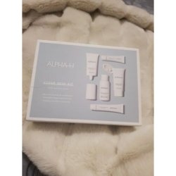 Alpha H Clear Skin Kit Gift Set