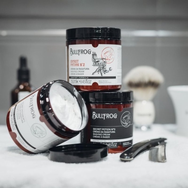 Bullfrog Shaving Cream Secret Potion N.2 Comfort Softens the Beard