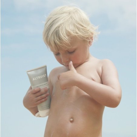 Altruist Moisturising Fluid with 0.5% Hyaluronic Acid