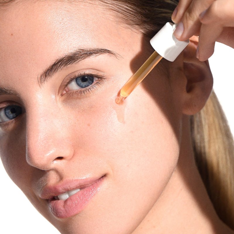 Veralab Tan Glow Serum - A Radiant Face Serum