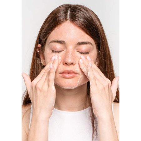 Rose Calming Cleanser pH 5.5 Gentle Facial Cleanser