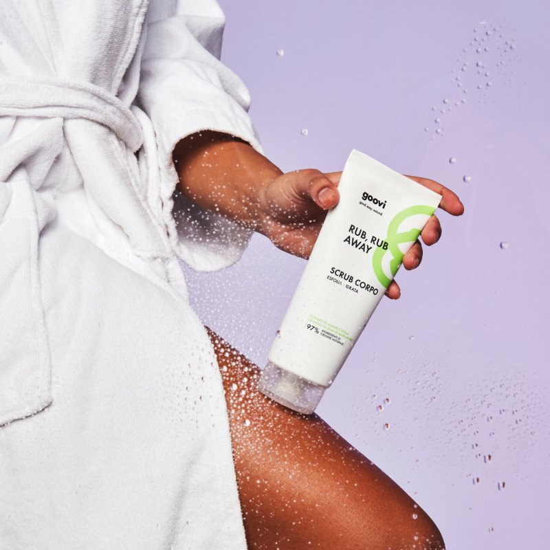 Goovi Rub Away Moisturizing Body Scrub 200ml
