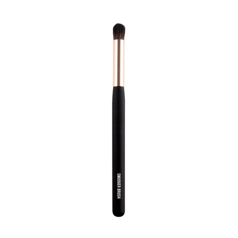 Mulac Smudger Face Brush 05 - Perfect For Blending And Smudging Makeup