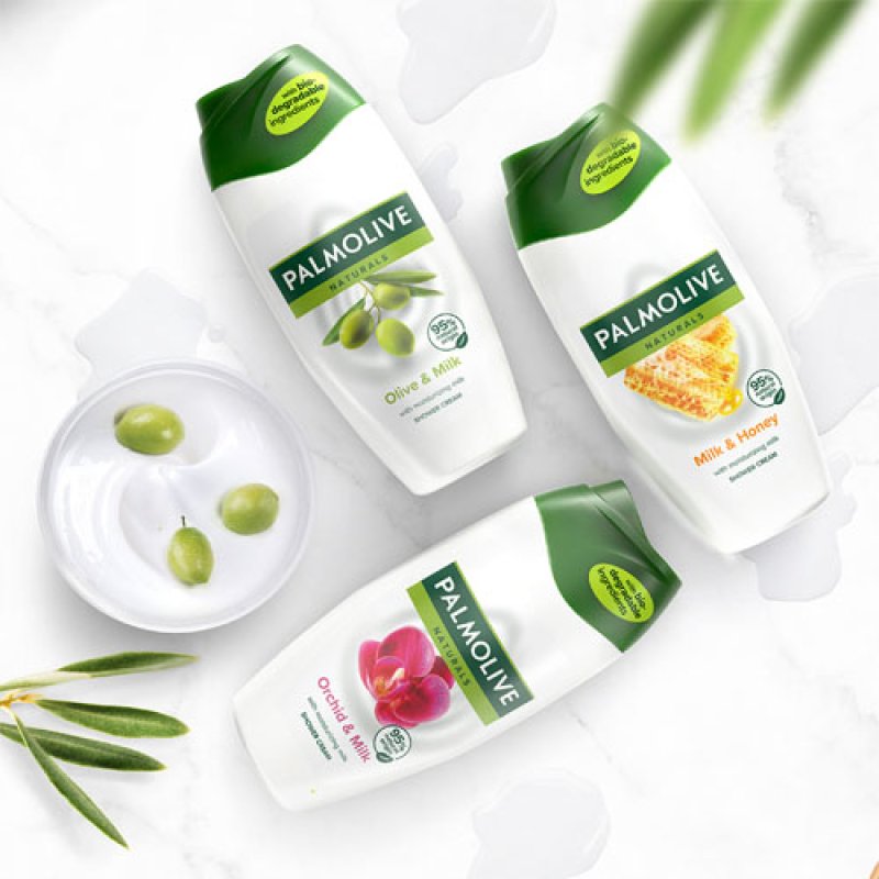 Palmolive Olive and Moisturizing Milk Bath 650ml