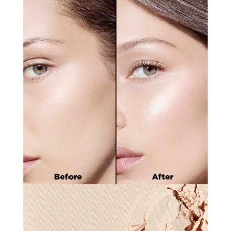 the SAEM Glam Glow Pact Illuminating Pressed Powder for Oily & Combo Skin Matte Finish with Radiant Finish Sebum