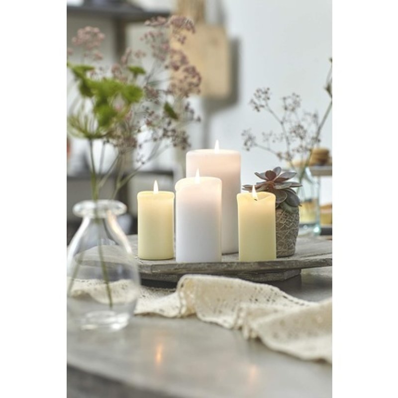 Bolsius Outdoor/Indoor Pillar Candle 200x70mm - White 200mm Ø 68mm