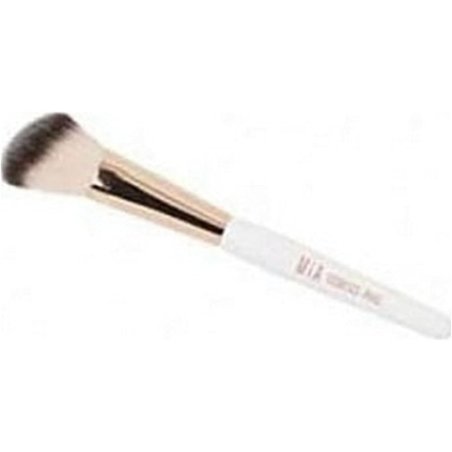Blush Brush