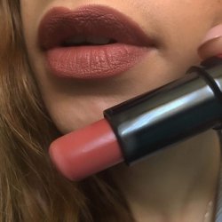 Golden Rose Velvet Matte Lipstick 16 Coral Tree Red