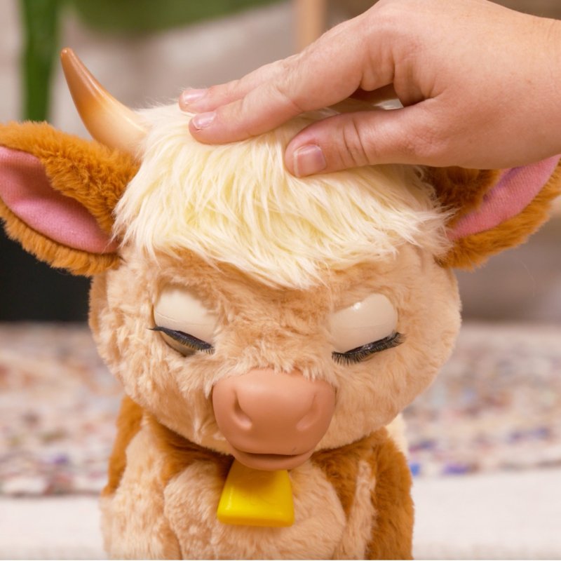 Just Play FurReal Maggie the Feed & Follow Cow