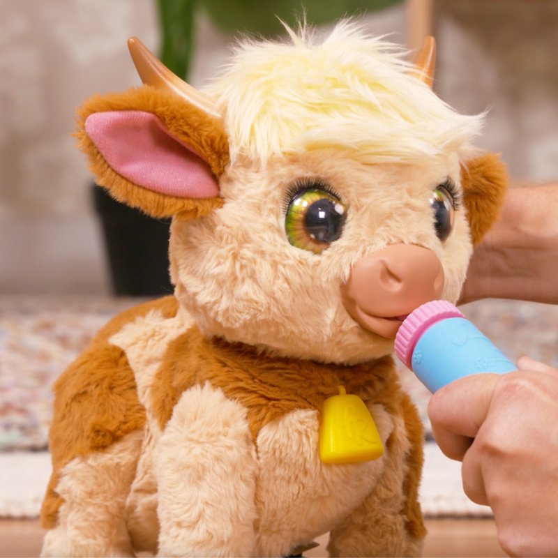 Just Play FurReal Maggie the Feed & Follow Cow