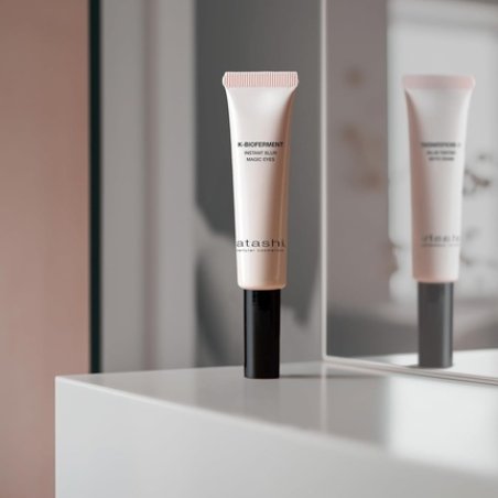 Atashi K-Bioferment Instant Blur Eye Contour Uplifting Magic