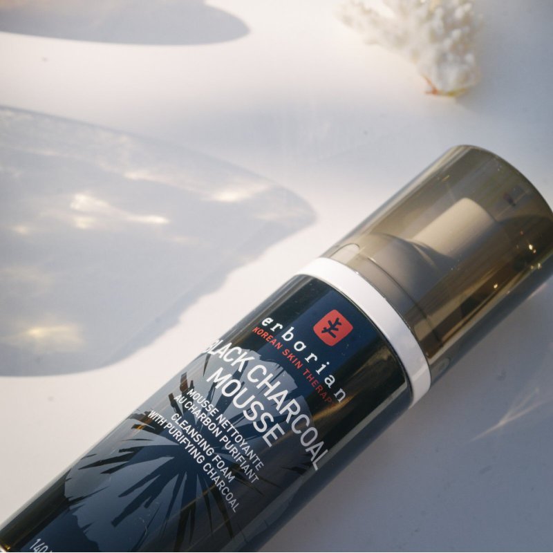 Erborian Black Charcoal Mousse Cleansing mousse Unisex 140 ml